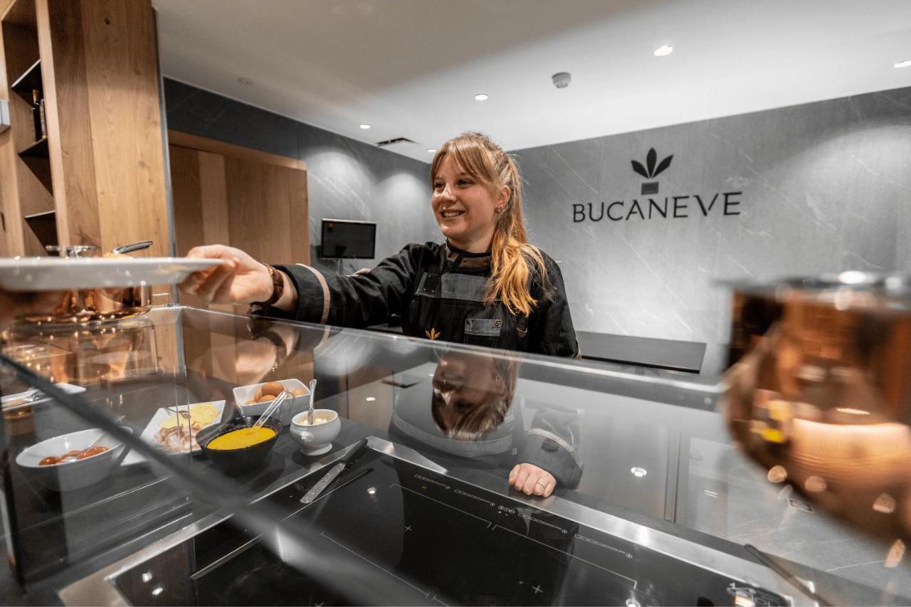 Hotel Bucaneve Ливиньо Экстерьер фото