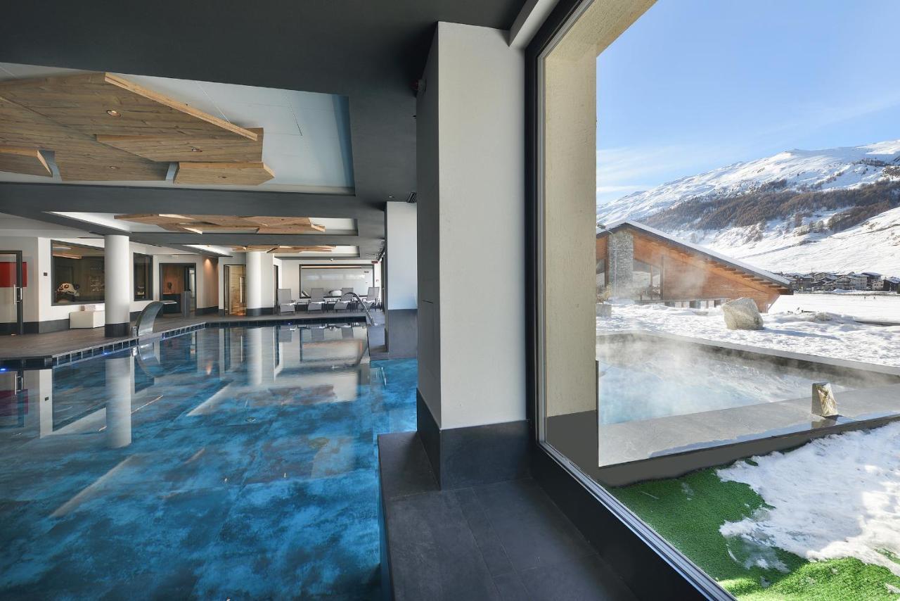 Hotel Bucaneve Ливиньо Экстерьер фото