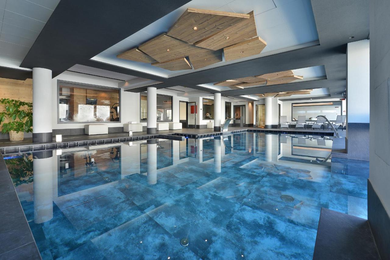Hotel Bucaneve Ливиньо Экстерьер фото