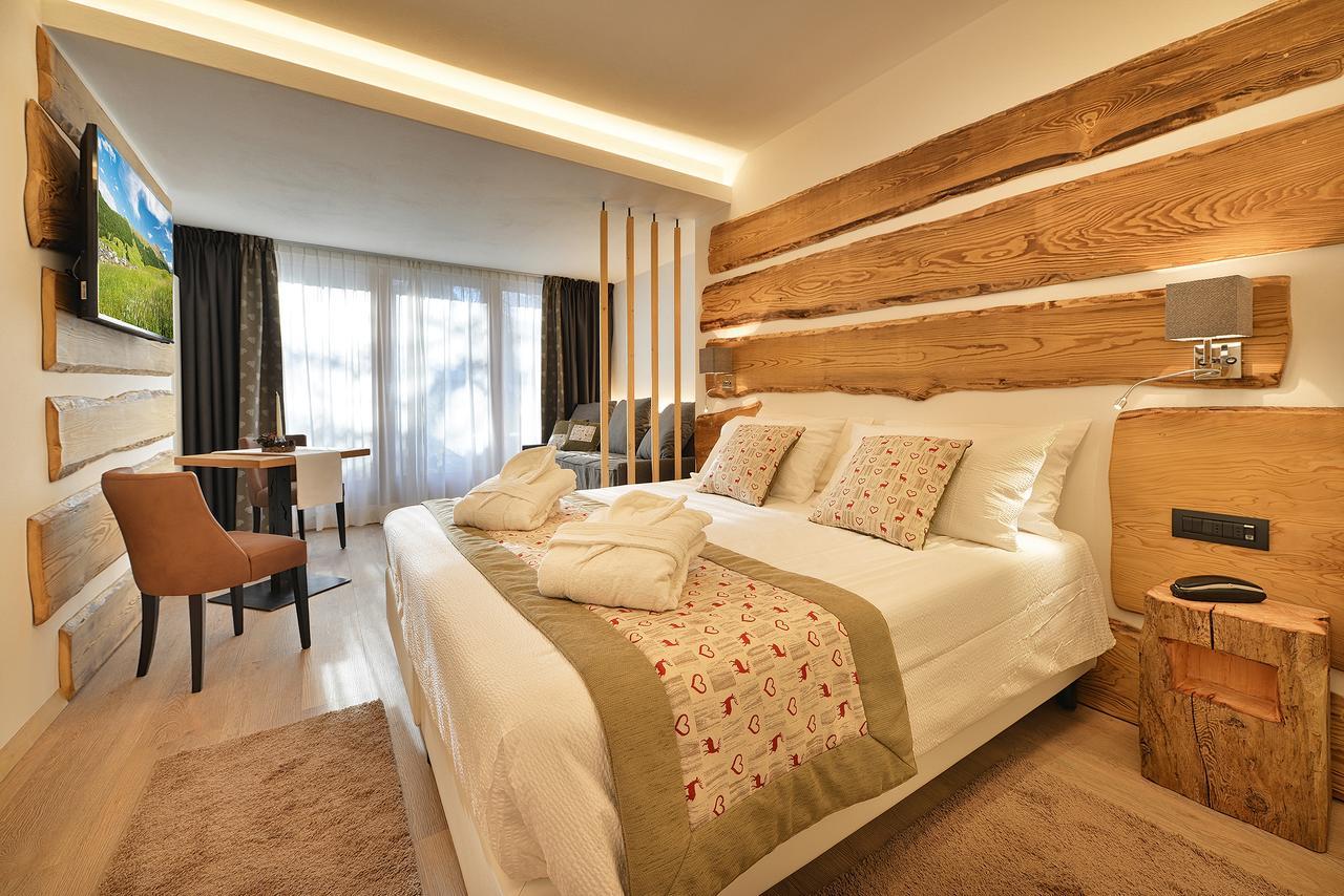 Hotel Bucaneve Ливиньо Экстерьер фото